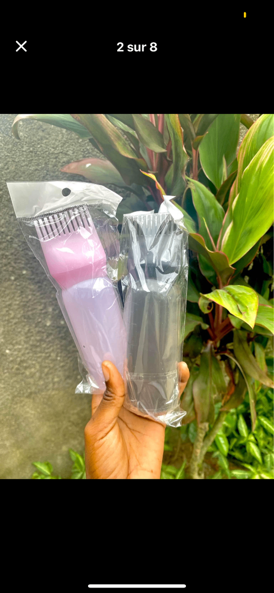 Bouteille applicateur pour cheveux