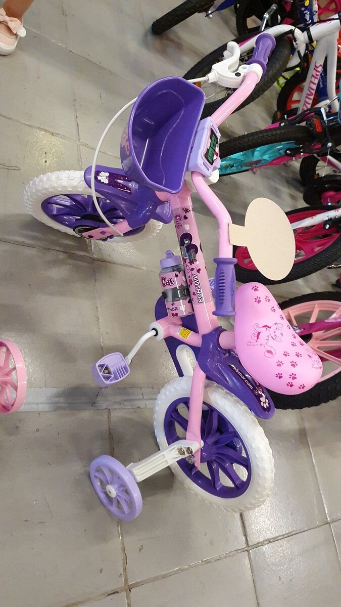 Vélo Enfant avec Roulettes