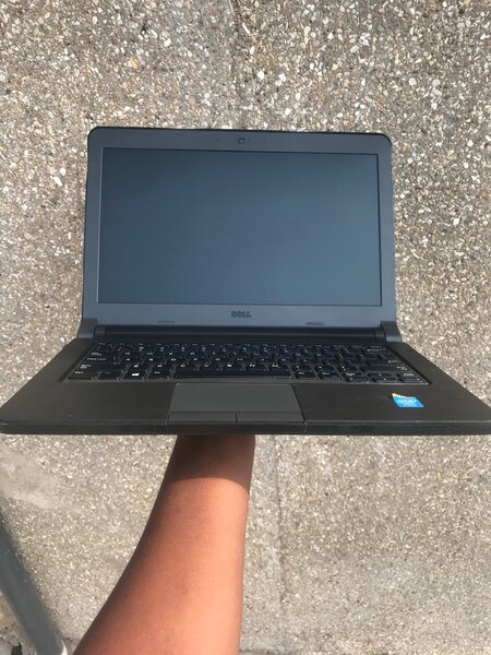 Dell latitude 3340