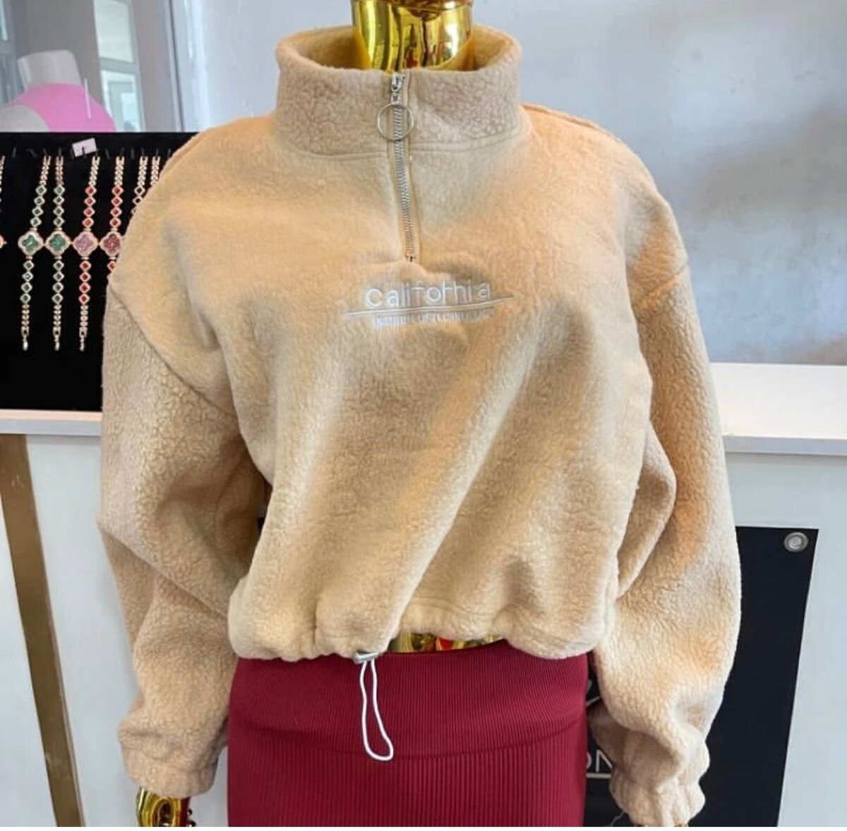 Carlifornia jerseys available k250 0976180502