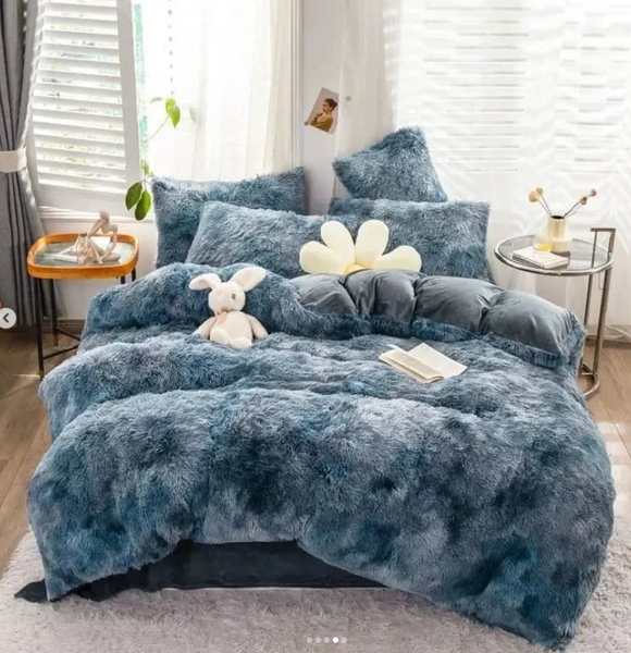 PINE LEAF FLUFFY BLANKETS KING SIZE