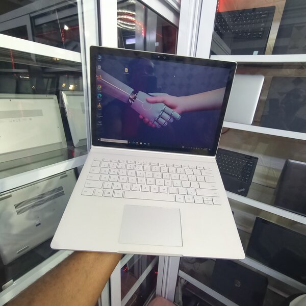 Microsoft Surface BOOK 3 core i5 6th Gen