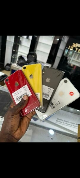 iPhone XR variés - Couleurs éclatantes