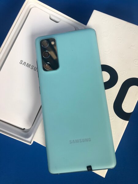 Samsung Galaxy S20FE