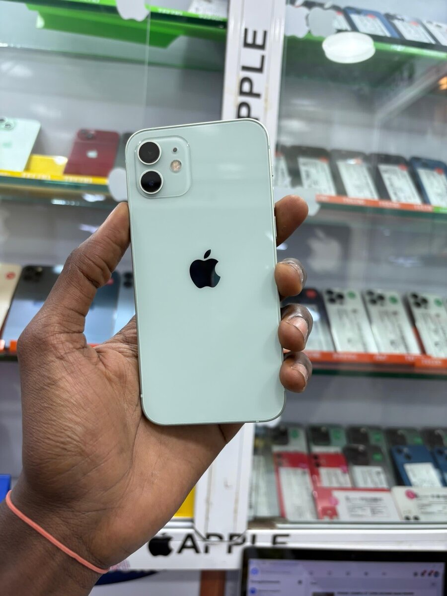 Disponible 12 simple 64go Casi