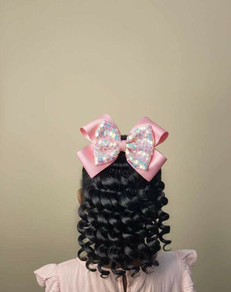 Noeud à cheveux brillant