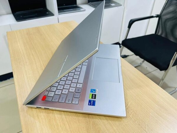 (Gaming Laptop) ASUS VIVOBOOK