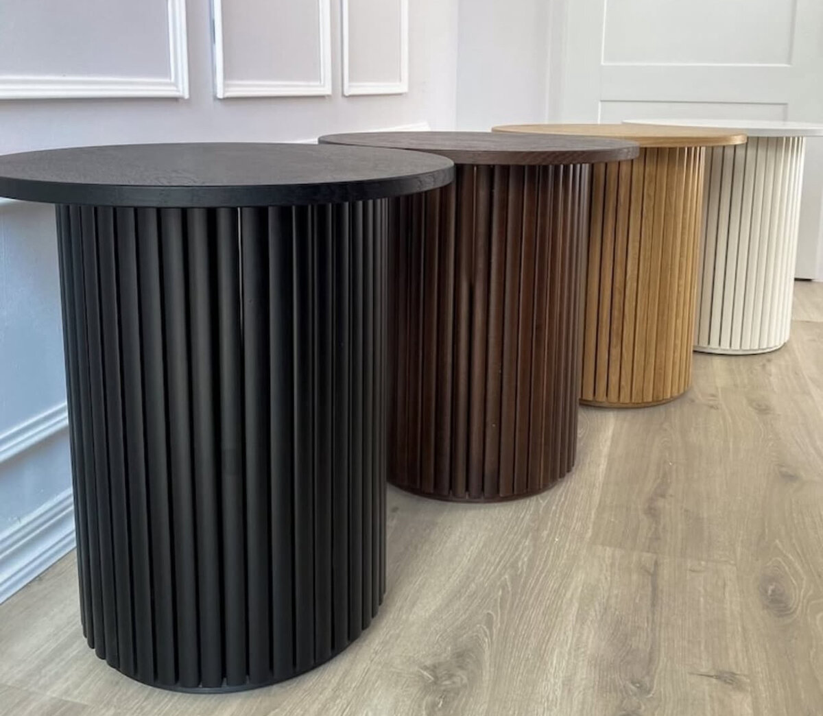 Table d'appoint moderne élégant