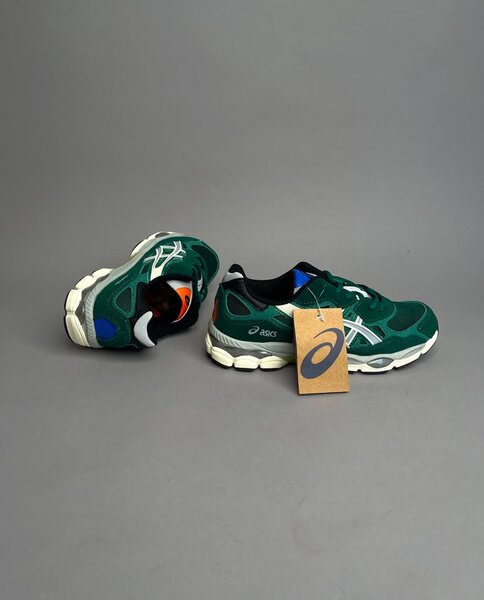 ASICS Gel NYC