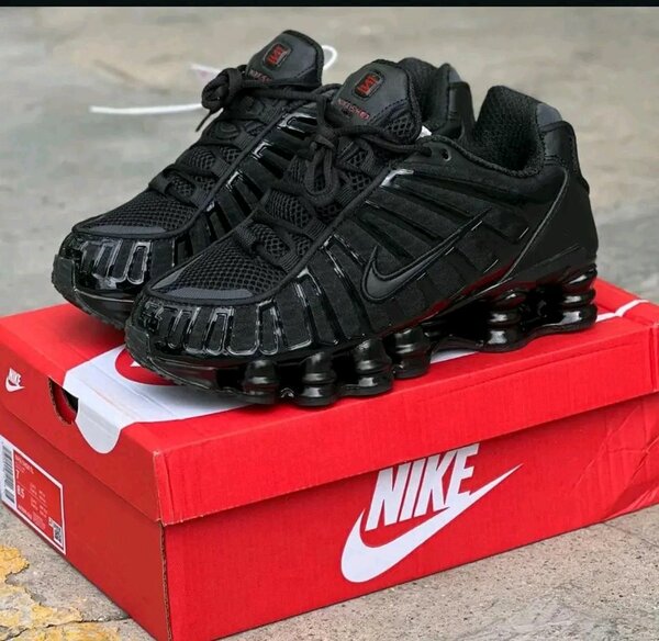 Nike Shox Rivalry Homme Noir