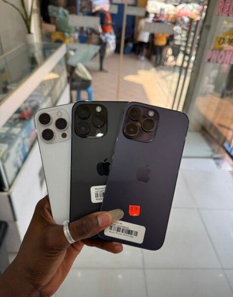 14 pro max 256gig eSIM unlock