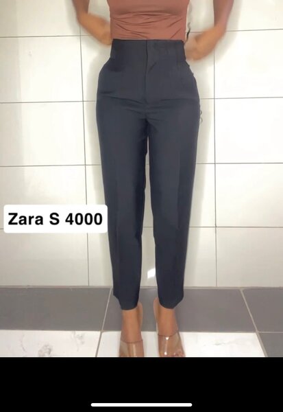 Pantalon taille haute Zara