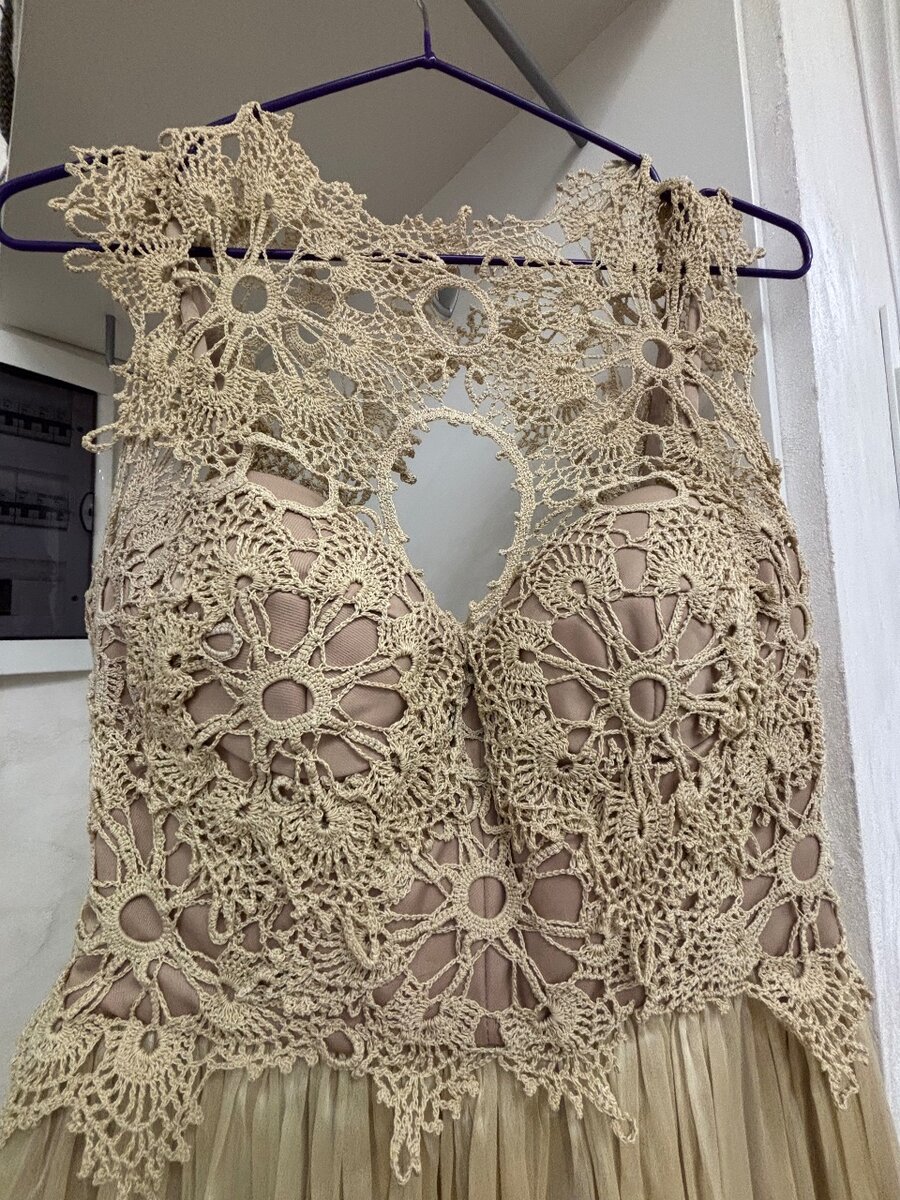 Вечернее платье ручной работы