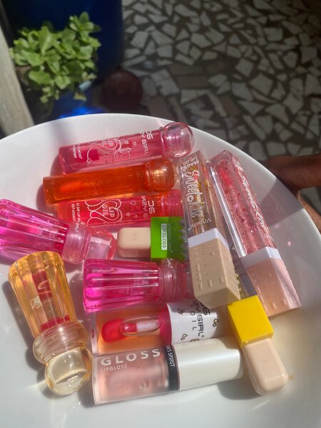 Collection de brillants à lèvres