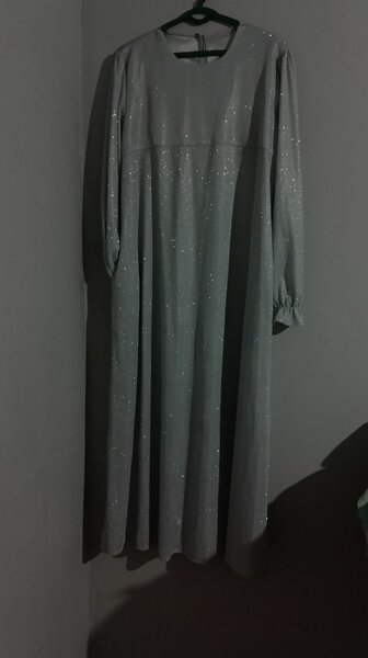 Платье с блёстками ручной работы, ткань приятный,