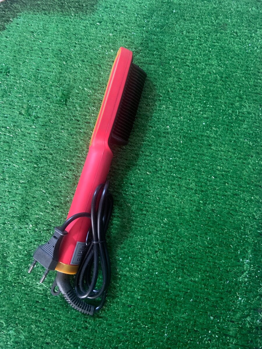 Brosse chauffante cheveux