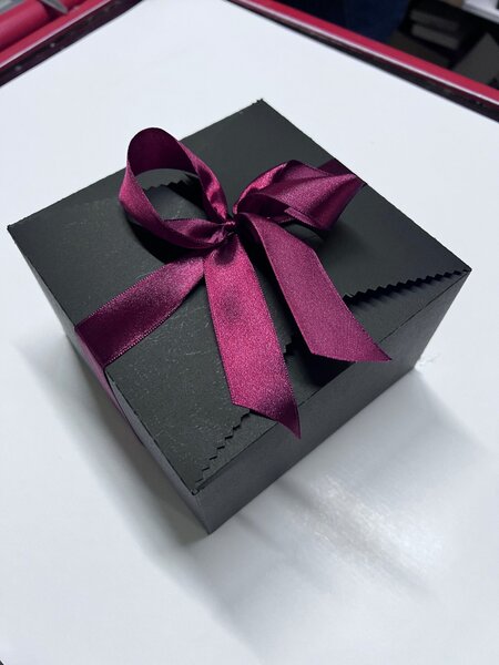 Подарочные коробки