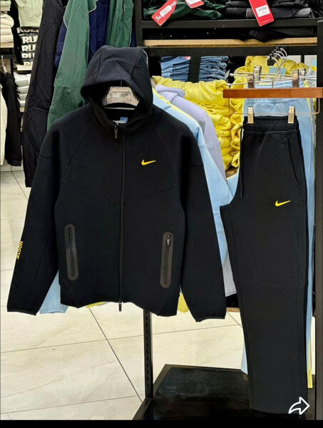 Complet Nike homme et femme