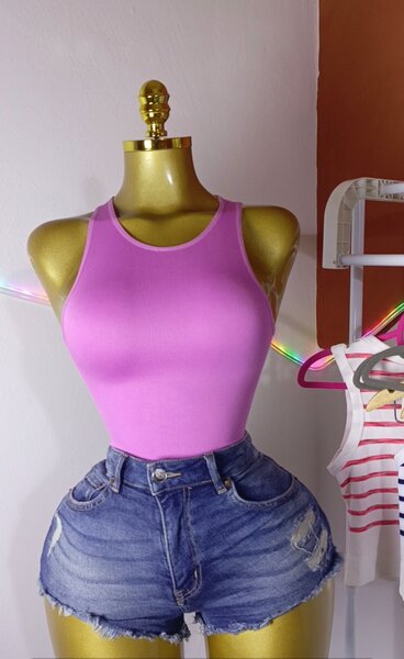 Top rayé sans manches femme