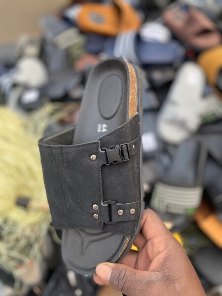 Sandales en cuir unisexe