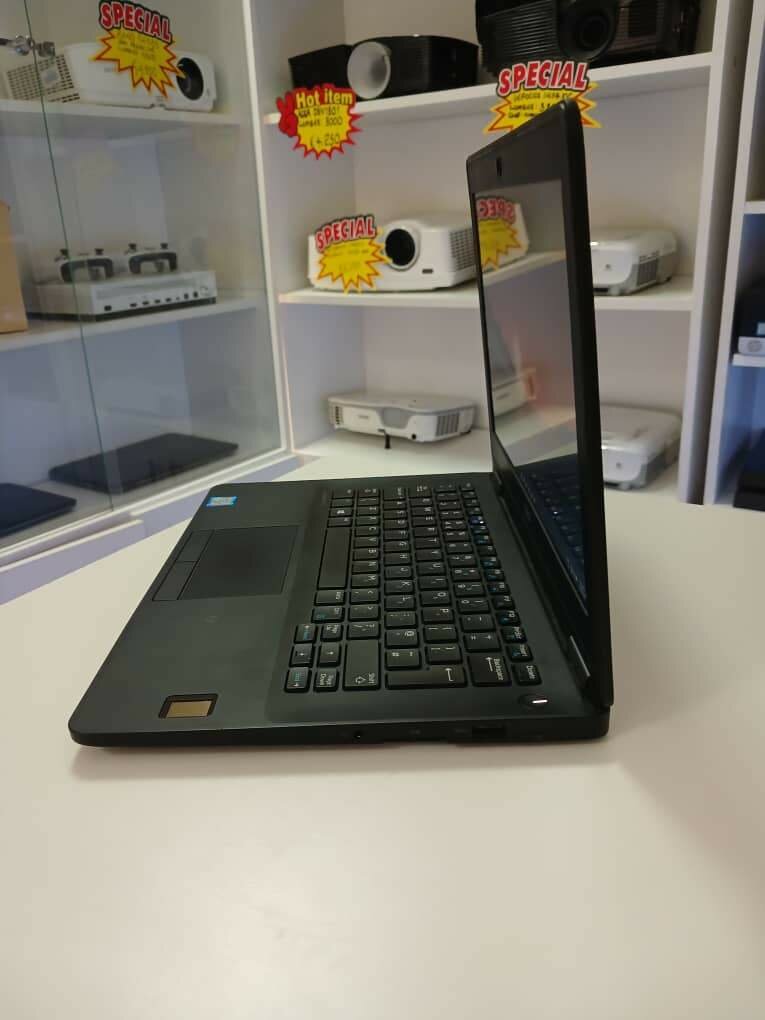 Dell latitude E7270