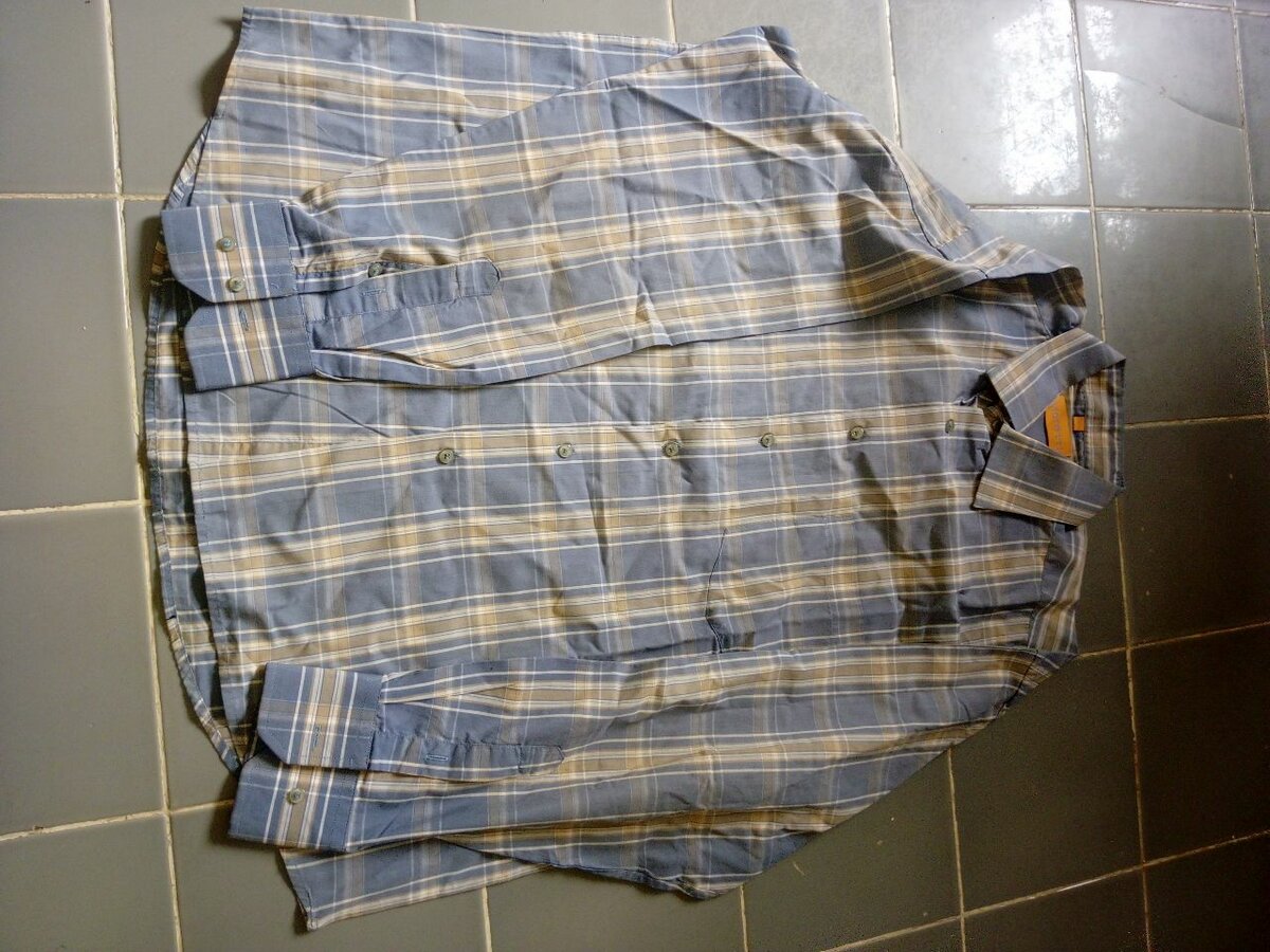 Chemise à carreaux homme