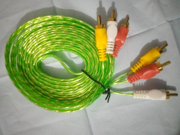 Câble RCA AV 5m Haute Qualité