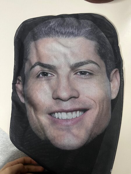 Маска Роналдо