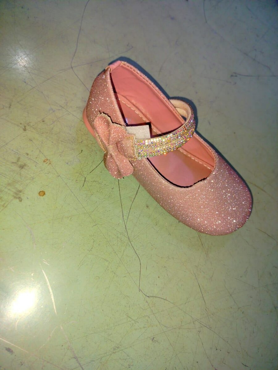 Girls pumps shoe
