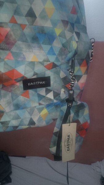 Sac à dos Eastpak géométrique