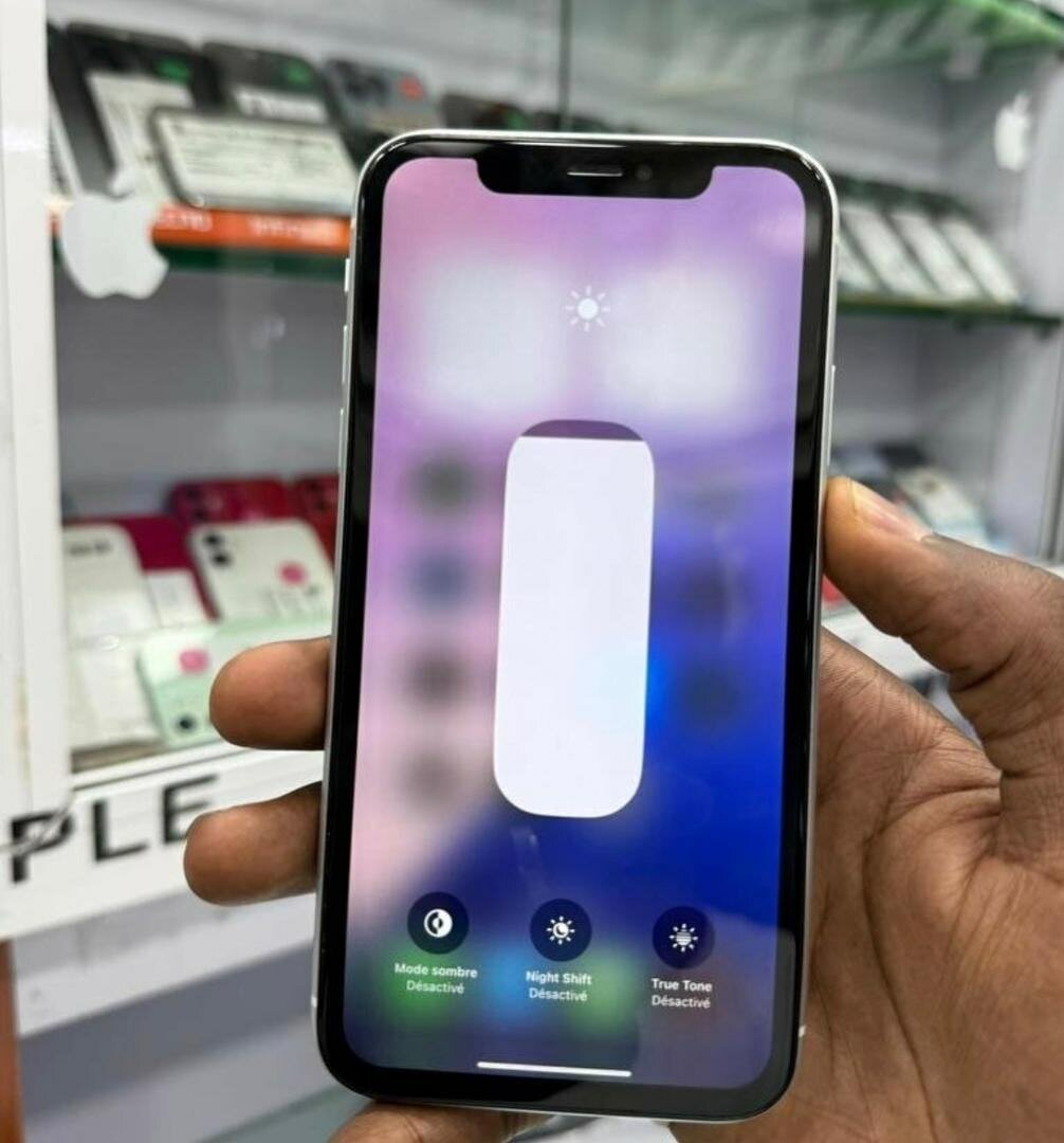 Apple iPhone XR Blanc 64GB