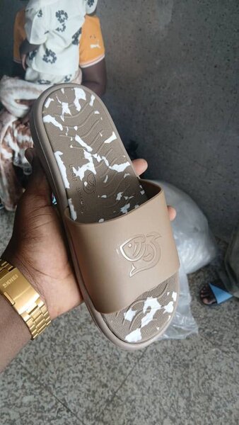 Claquettes Confort Homme