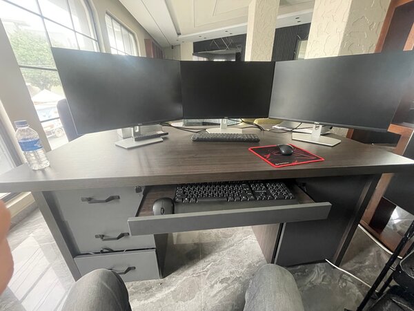 Modern Computer Desk