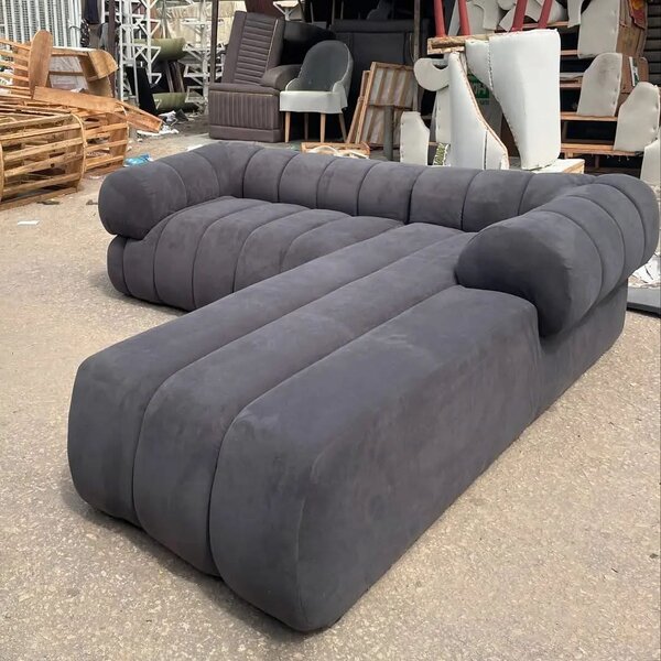 Canapé moderne confortable