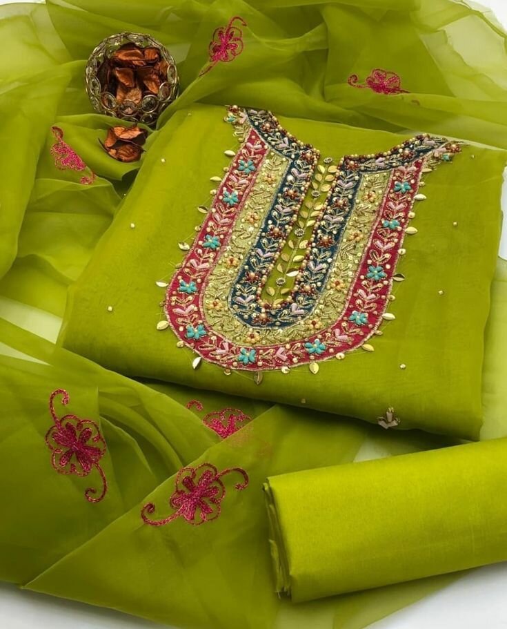 Organza 3 Peace Suit