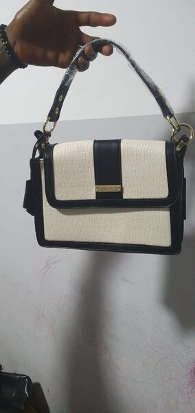 Sac à main de luxe  bicolore