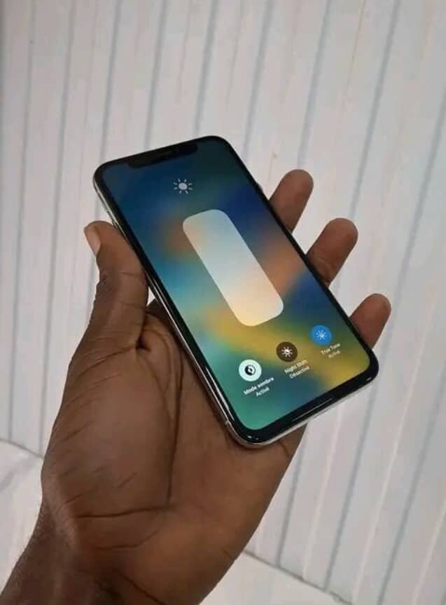 iPhone X 64GB Argent