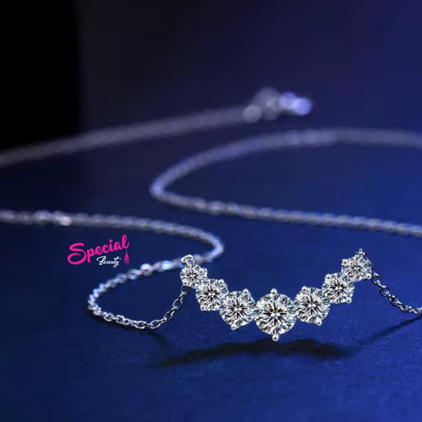 Collier élégant en cristal