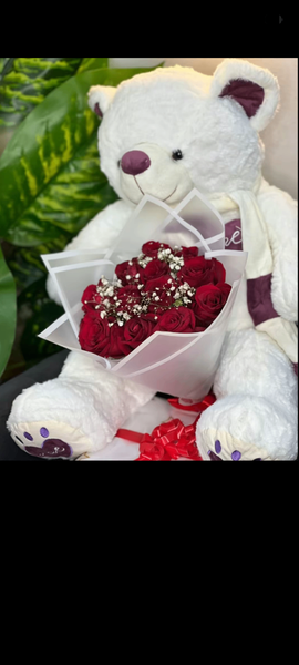 Ours en peluche avec roses