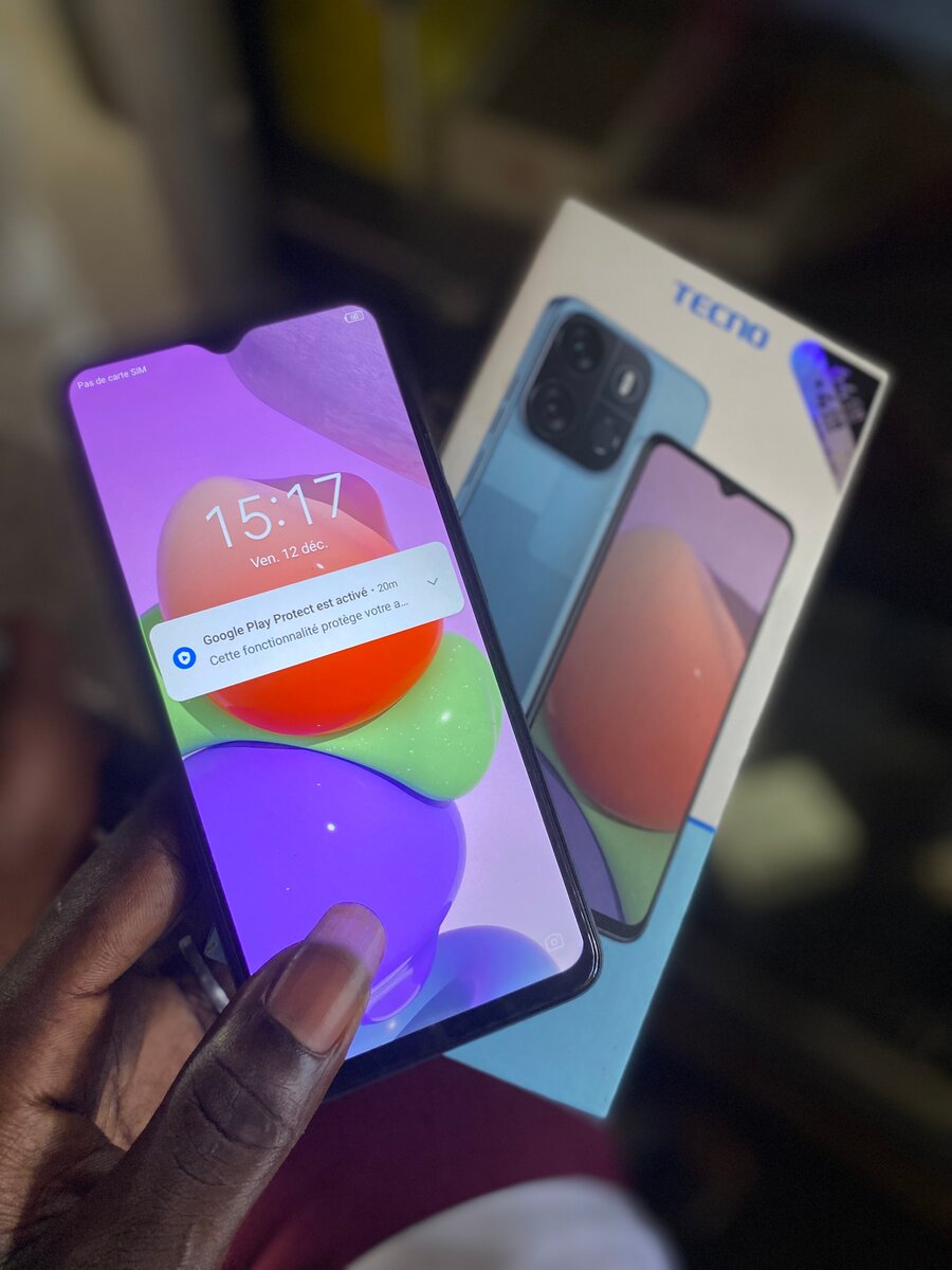 Smartphone Tecno moderne
