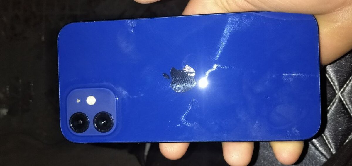IPHONE 12