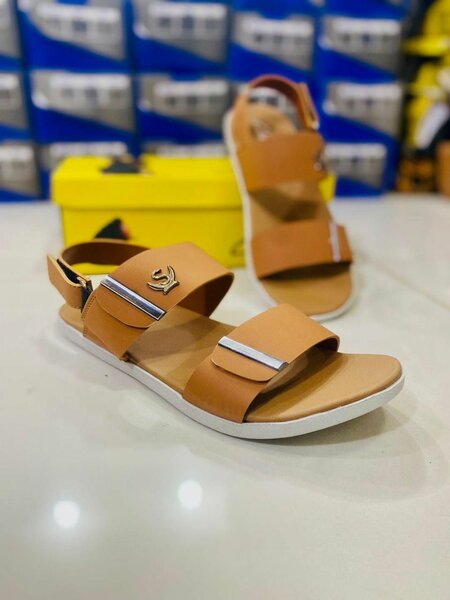 Casual sandals