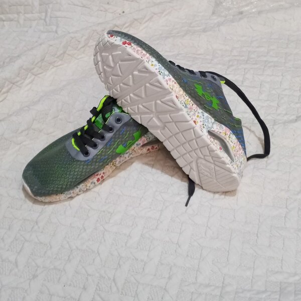 Baskets légères colorées