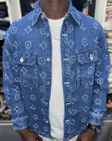 Chemise en jean imprimée
