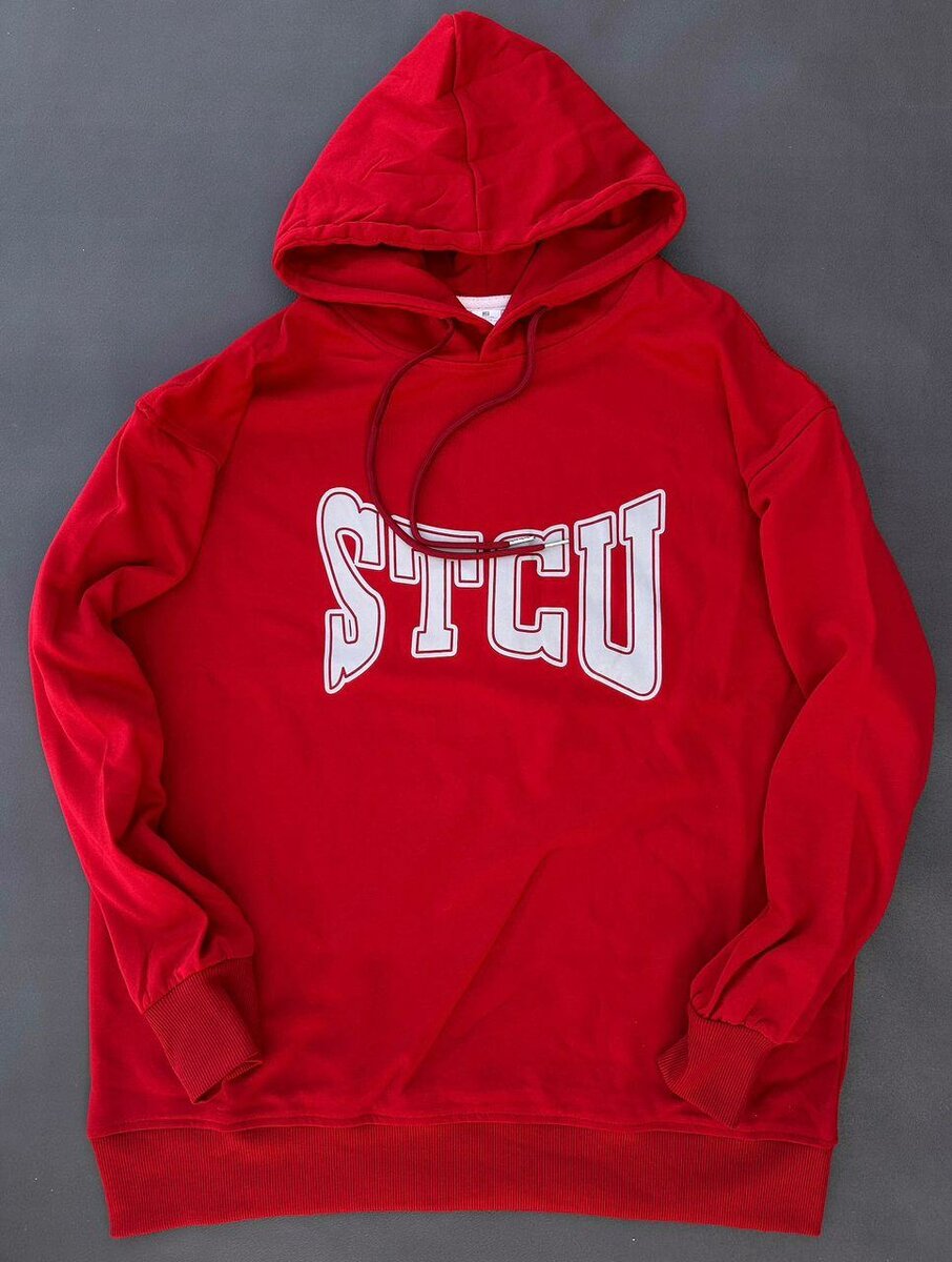 Sweats à capuche et pull-over tendance