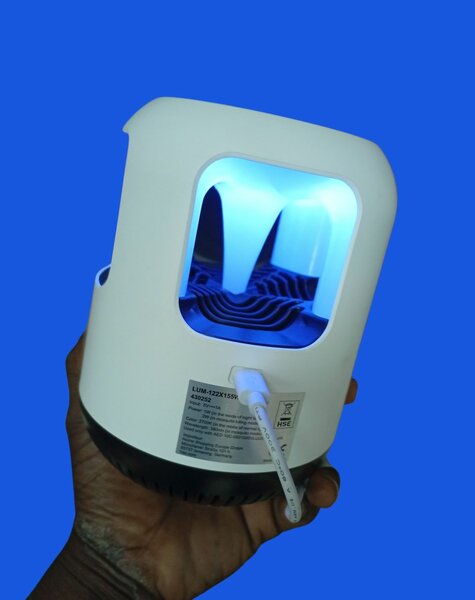 Lampe LED Répulsif Insectes