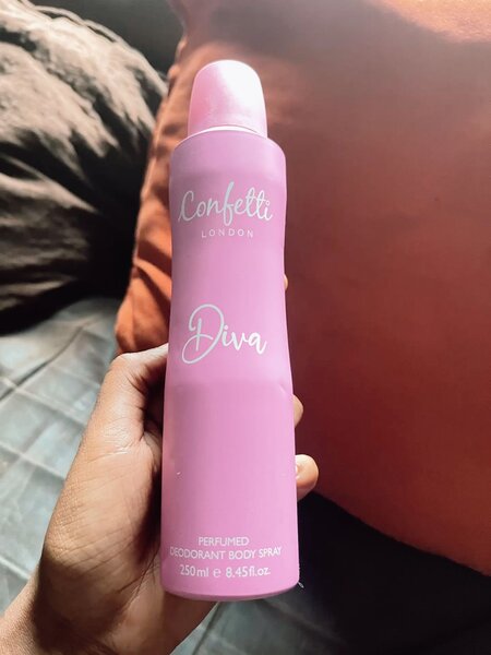 Spray déodorant parfumé