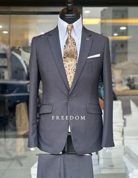 Costume élégant "Freedom"