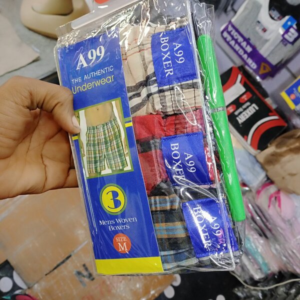 Men's checked boxer's