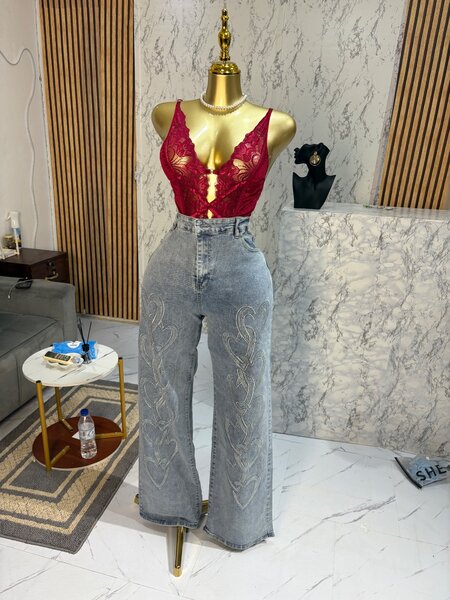 Jean gros  bah et bodysuits